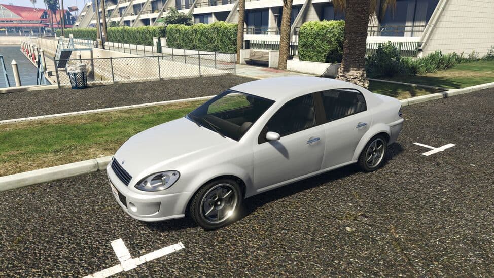 Declasse Premier - GTA Online